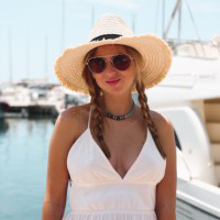 Lauren Bate avatar image