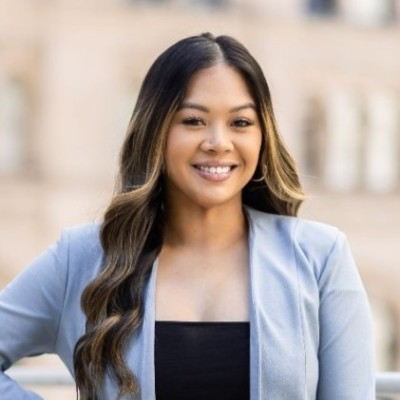 Janelle Leon avatar image