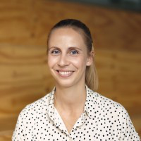 Elena Lange avatar image