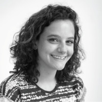 Lizzie Paris avatar image