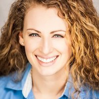 Julia Reznikov avatar image