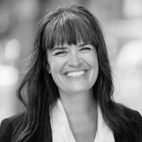 Julie Hankes avatar image