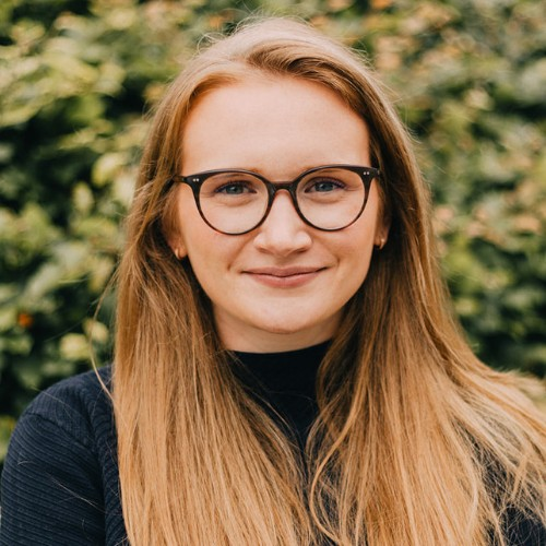 Julia Wiedmann avatar image