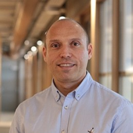 Umut Esen avatar image