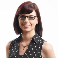 Lisa Schlinkert avatar image