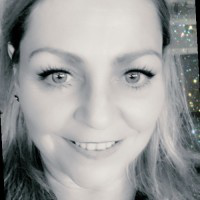 Lydia Leonard avatar image