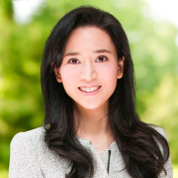 Poman Lo avatar image