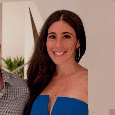 Nicole Menda avatar image