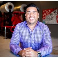 Erik Reyes avatar image