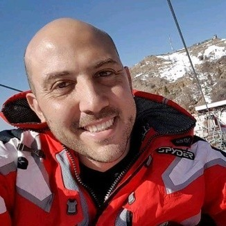 Tomer Waintroub avatar image