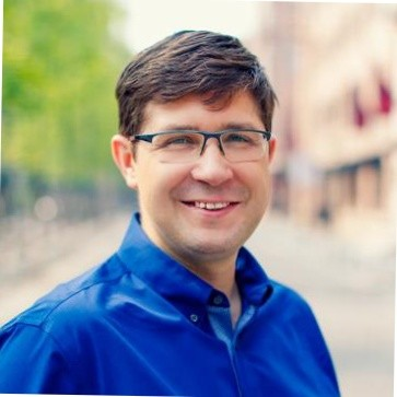 Sergii Lesniak avatar image