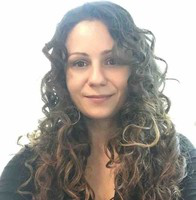 Zuzi Valente avatar image