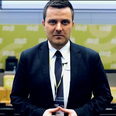 Marek Sobieniecki avatar image