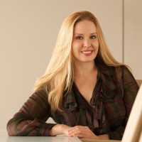 Carolyn Pierce avatar image