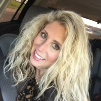 Kimberly Henderson avatar image