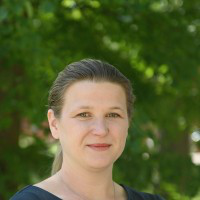 Yvette Gebert avatar image