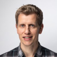 Prof. Dr. Bastian Halecker avatar image