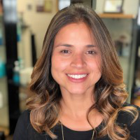 Marilia Correia avatar image