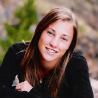 Lara Moulton avatar image