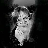 Karen Flaten avatar image