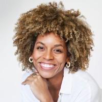 Chloe Collins avatar image