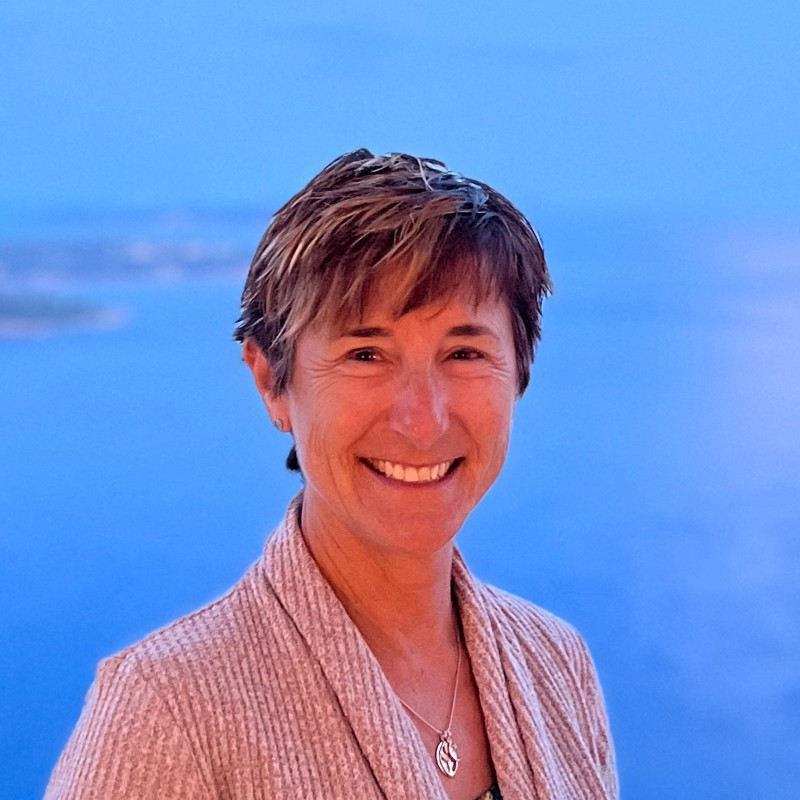 Julie Pfeifle avatar image