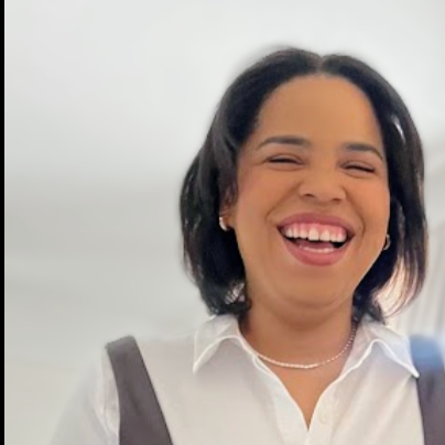 Esperanza Castro avatar image