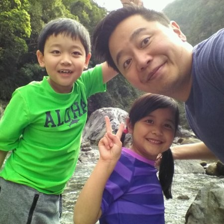 Eddie Rei avatar image