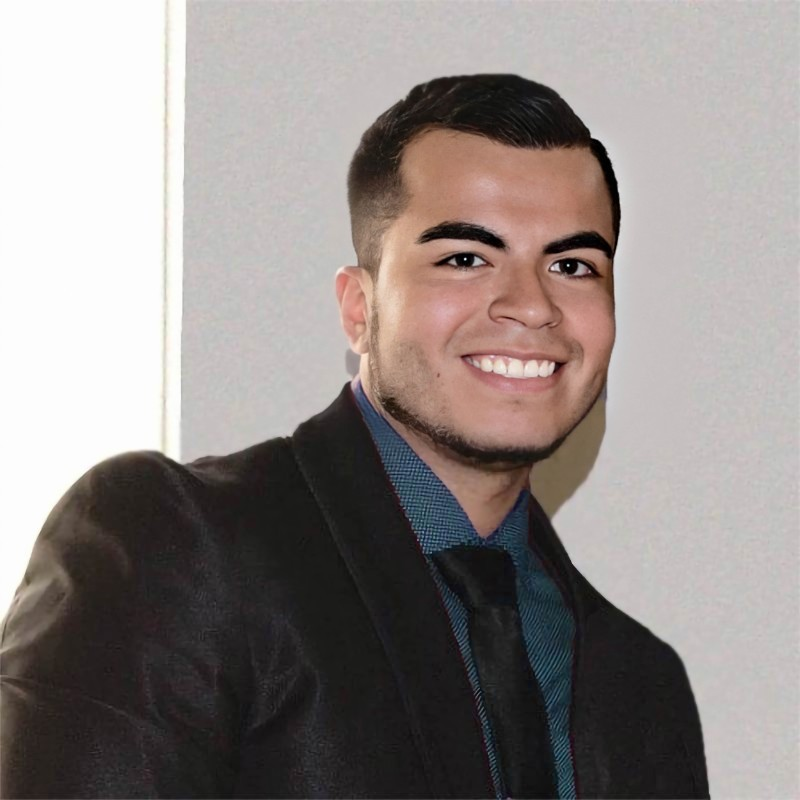 Roberto Iriondo avatar image