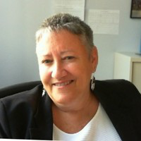 Laurie Andrews avatar image