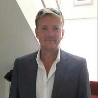 Simon Wade avatar image