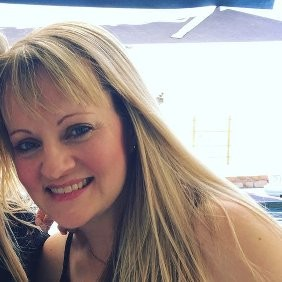 Mariana Stobbs avatar image