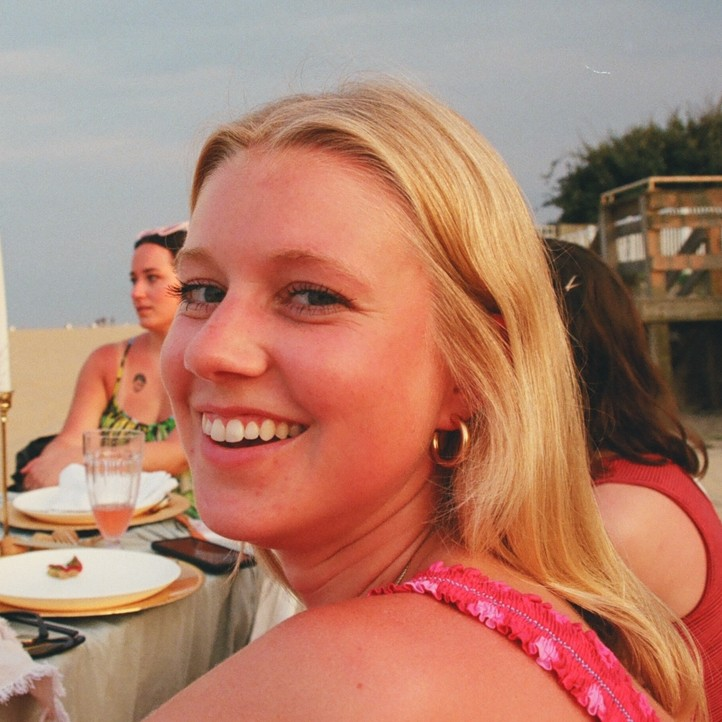 Maclaine Ellis avatar image