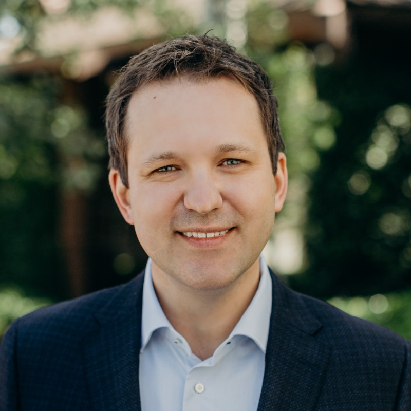 Arsen Kitch avatar image