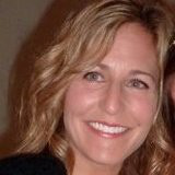 Renee Wolf avatar image