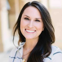 Holly Devine avatar image