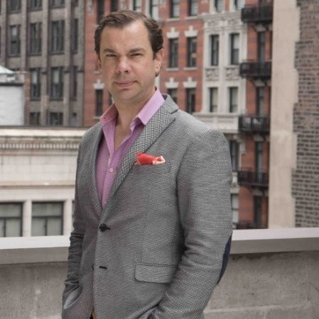 Roberto W. Fiebig García-Colín avatar image