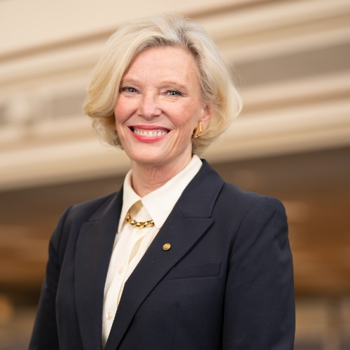 Mary McDuffie avatar image