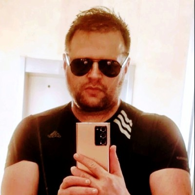 Zak Dechovich avatar image