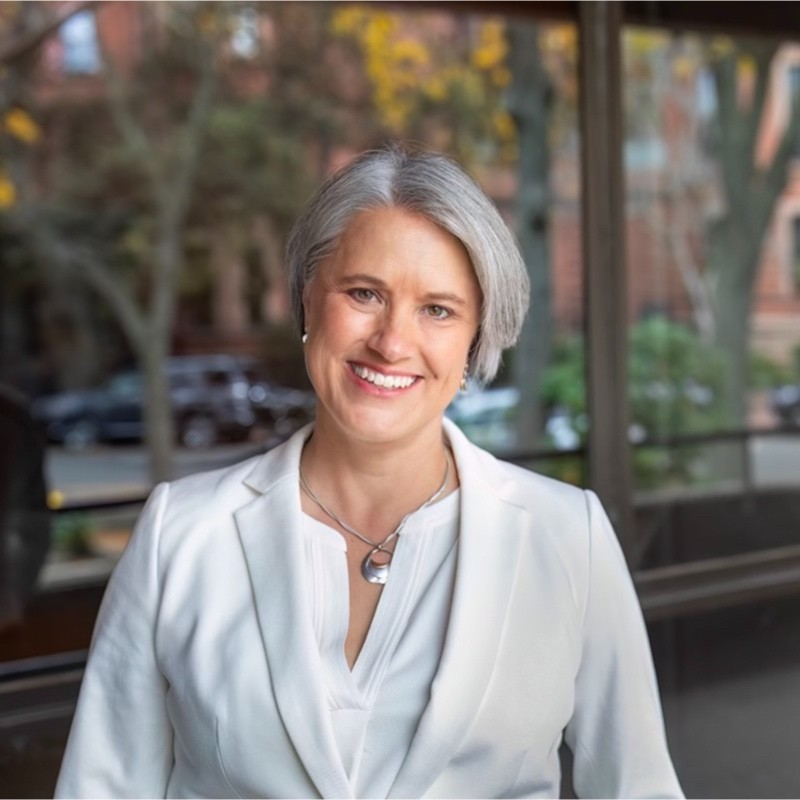 Stephanie May avatar image