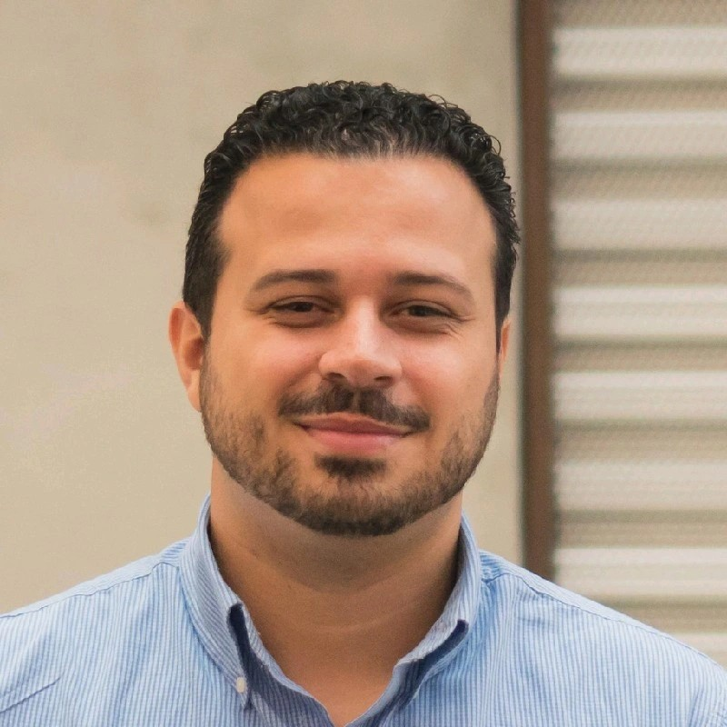 Andre Lirio avatar image