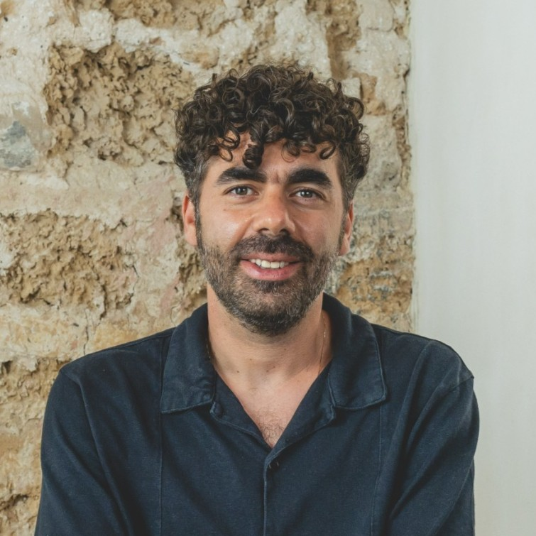 Itzik Elbaz avatar image