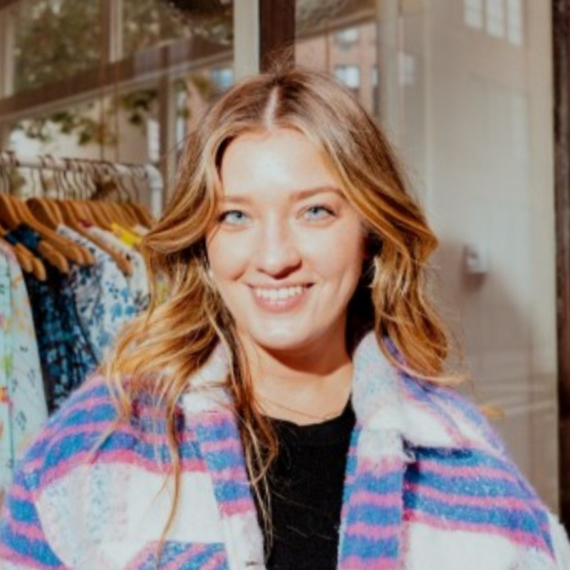 Ariel Gold avatar image