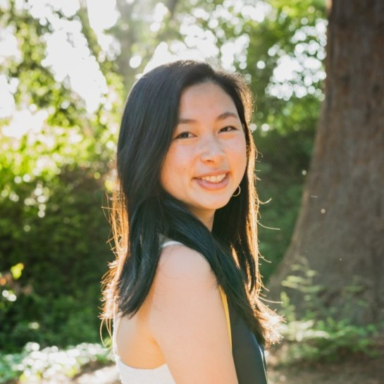 Emily Zhong avatar image