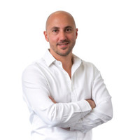 Alex Gayer avatar image