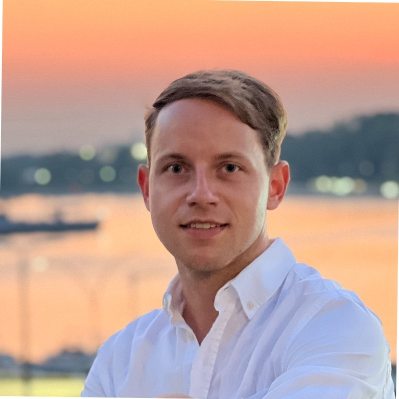 Bas Dammers avatar image