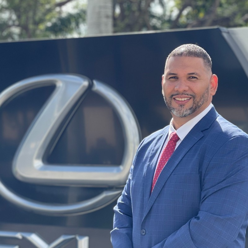 Carlo Castillo avatar image