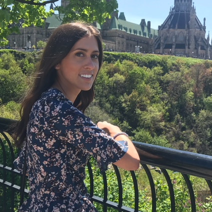 Elizabeth White avatar image