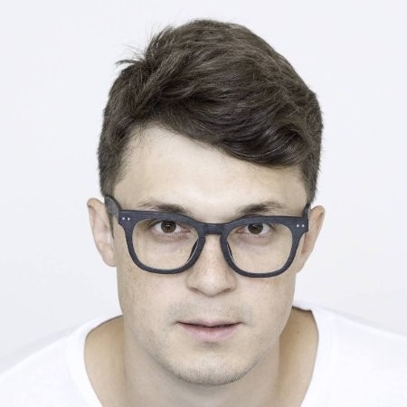 Pavlo Grozian avatar image