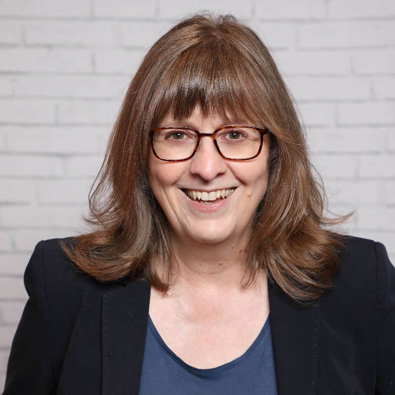 Susanne Oliver avatar image